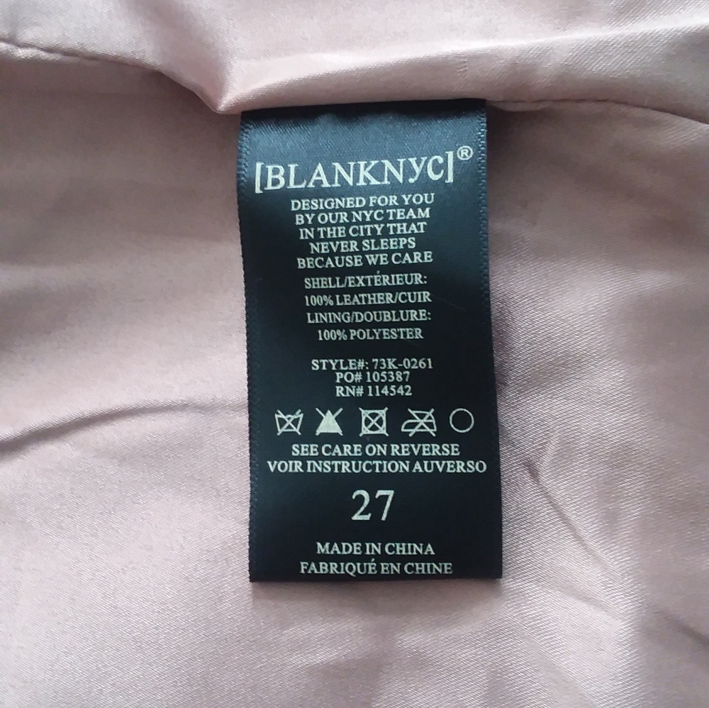 NWOT BLANKNYC SUEDE SKIRT. Size 27 - Picture 3 of 6